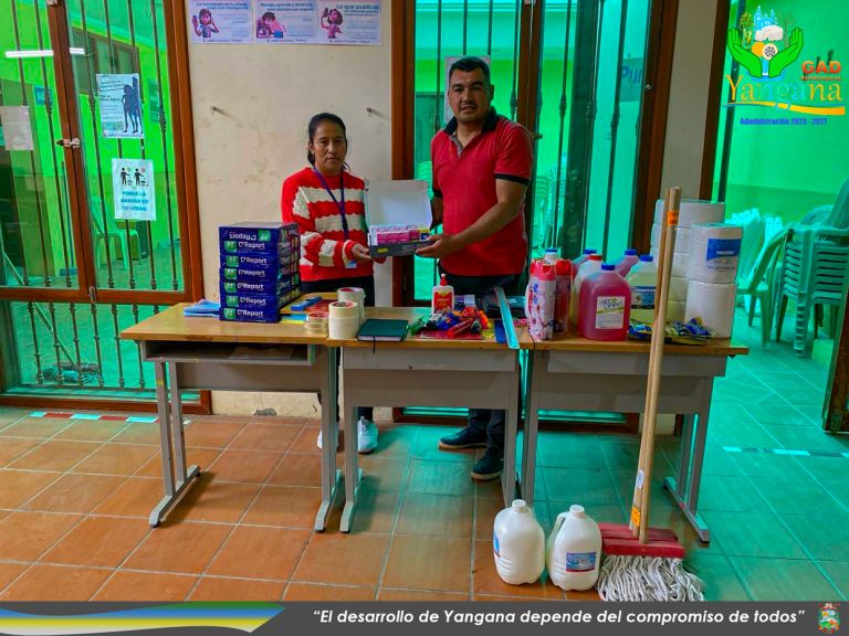 ENTREGA DE FORMAL DE MATERIALES DE OFICINA